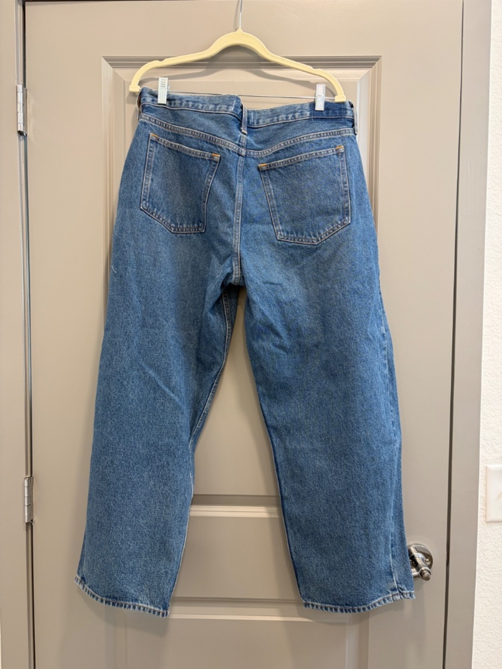Mid Ride Barrel Jeans - Picture 4 of 5